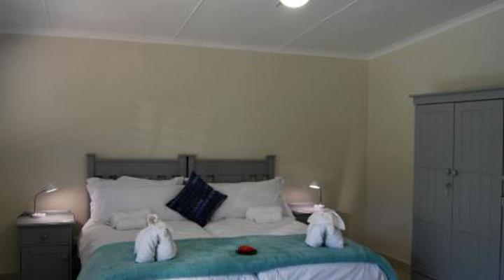 Eastbrook River Lodge