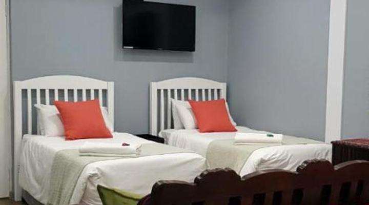 Graceland Guesthouse