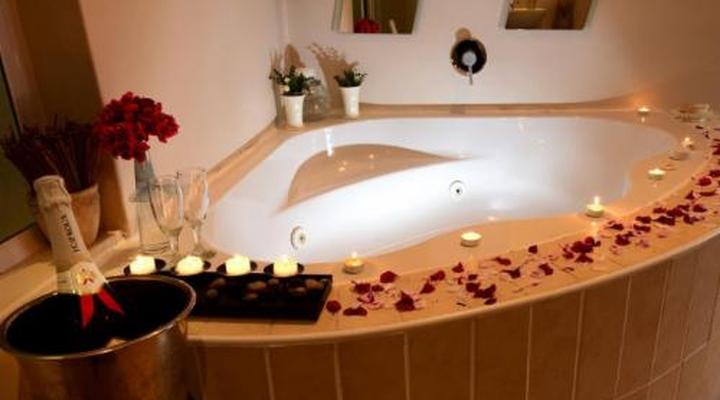 Riviera Hotel & Chalets