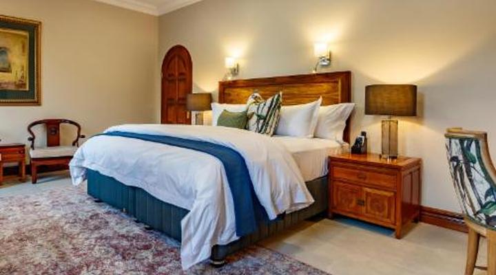 Christie's at 32 on Russell