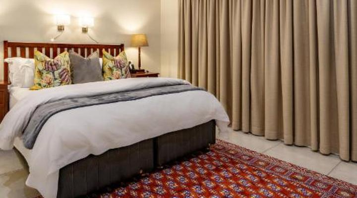 Christie's at 32 on Russell