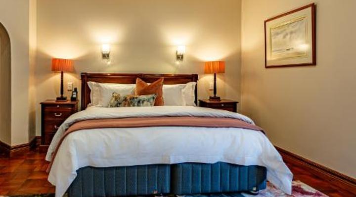 Christie's at 32 on Russell