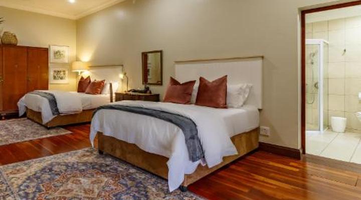 Christie's at 32 on Russell