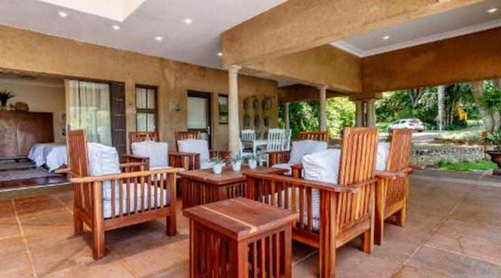 Christie's at 32 on Russell