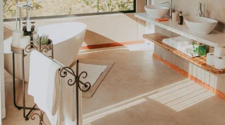 Camp Kifaru Luxury Tented Lodge