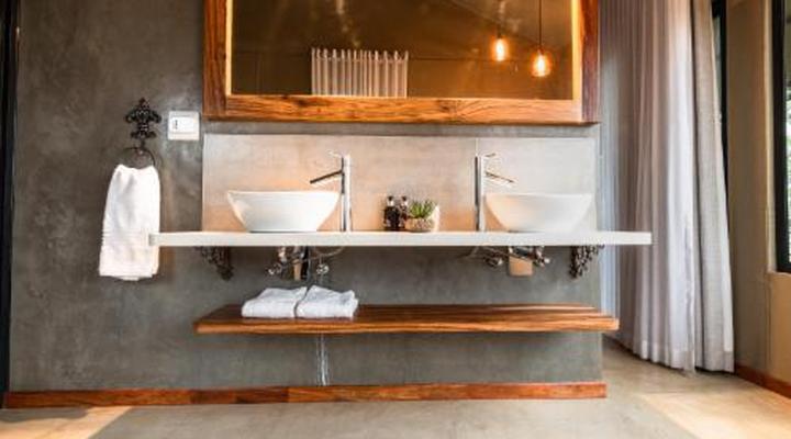 Camp Kifaru Luxury Tented Lodge