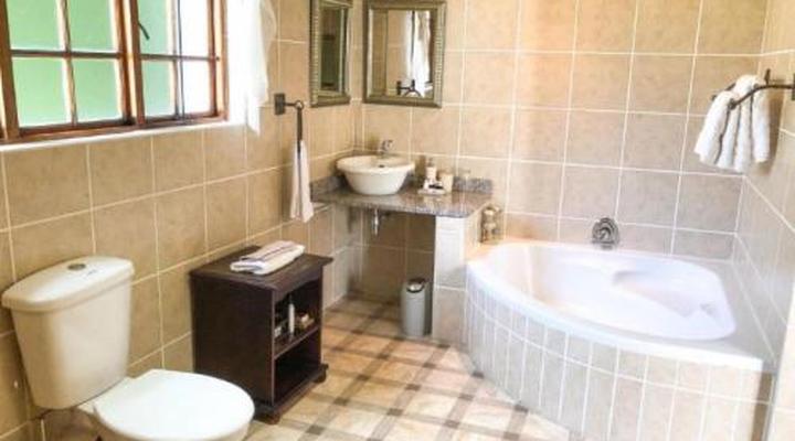 Ancient Emperor Guest Estate