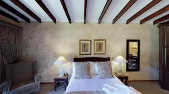 Ancient Emperor Guest Estate