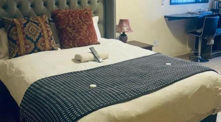 Pale Bohemia Bed and Breakfast