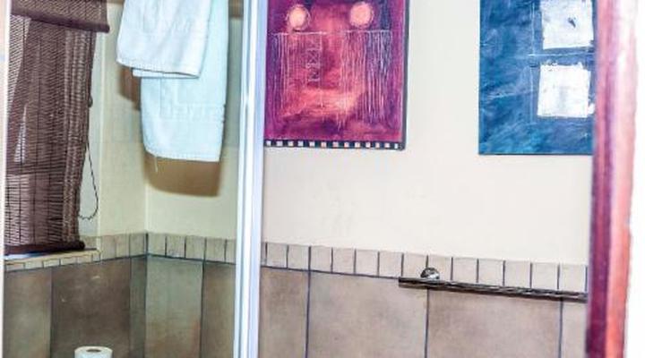 Coyotes Hotel & Conference Centre