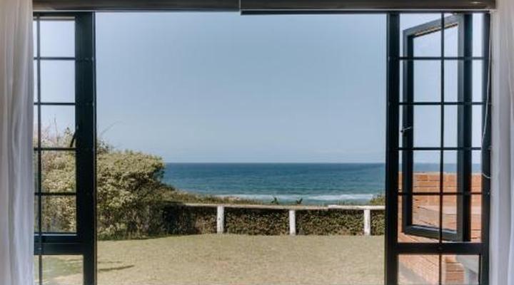 Barefoot Beach House