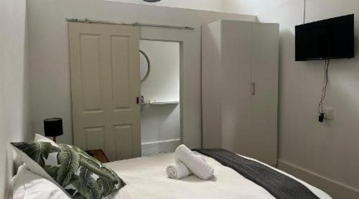 Guesthouse @ 31 Murray