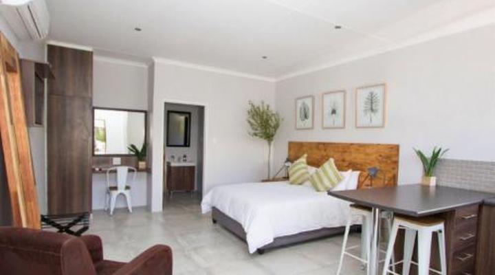 The Maxton Boutique Hotel