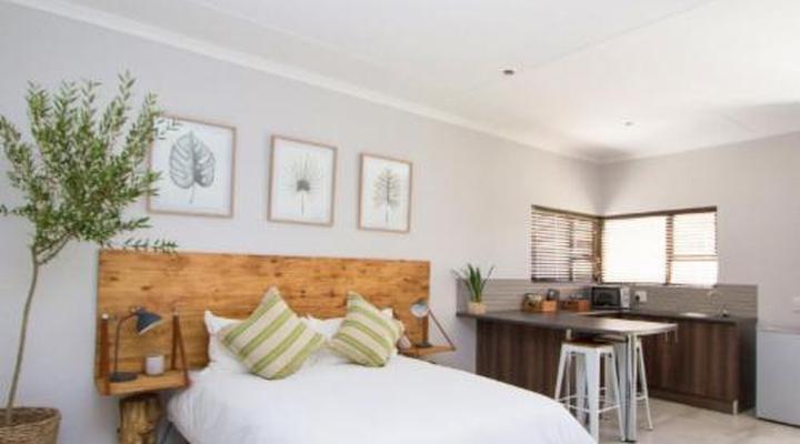 The Maxton Boutique Hotel