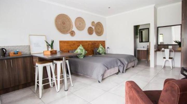 The Maxton Boutique Hotel