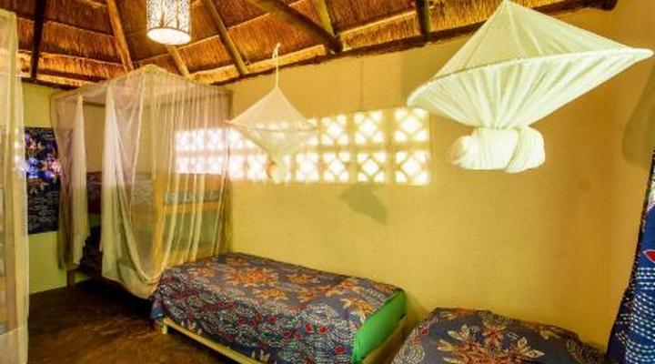 Victoria Falls Backpackers Lodge 