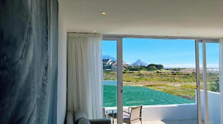 Peach on Beach Boutique Guesthouse