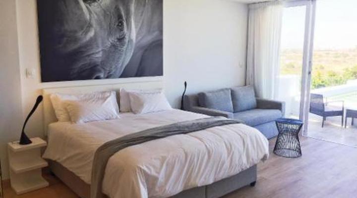 Peach on Beach Boutique Guesthouse