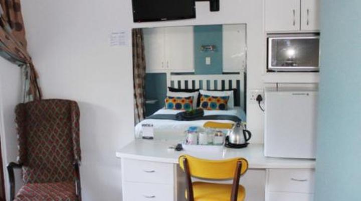 Porkys B&B and Self-Catering