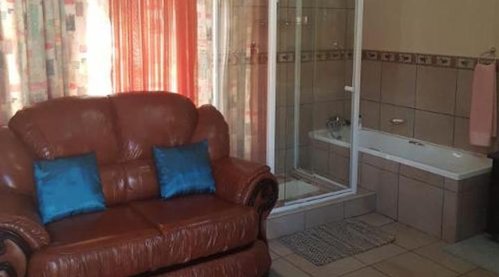 Jolani 2 Guest House