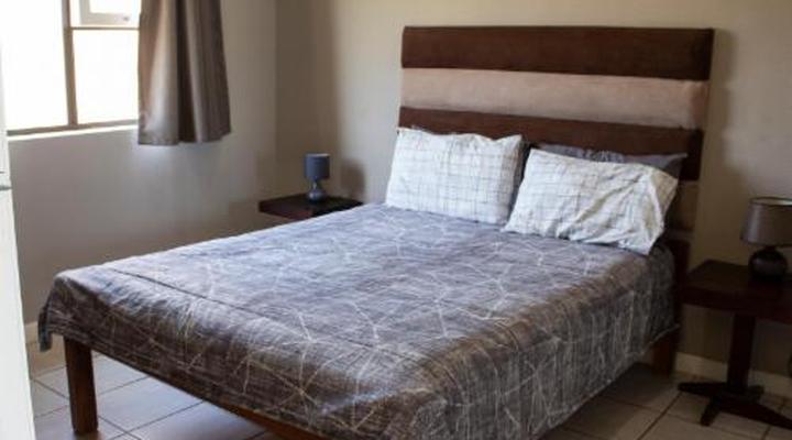 Newlands Country Lodge