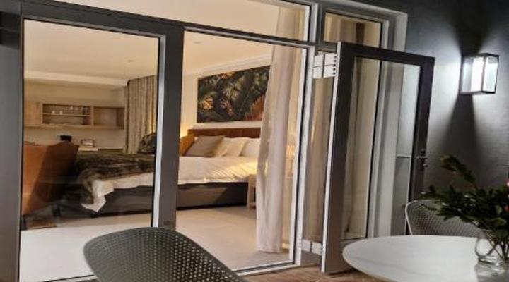 Vredenburg Manor House