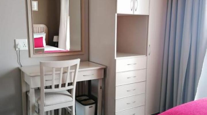 Cape Town Beachfront Apartments at Leisure Bay