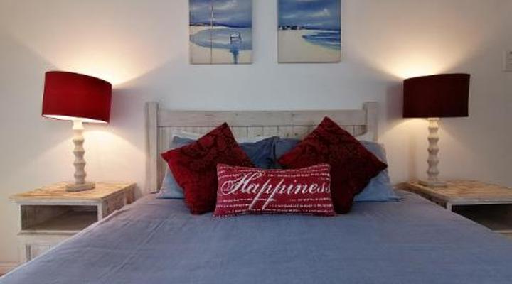 Hermanus Beach Villa and Cottages