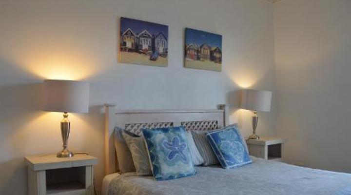Hermanus Beach Villa and Cottages