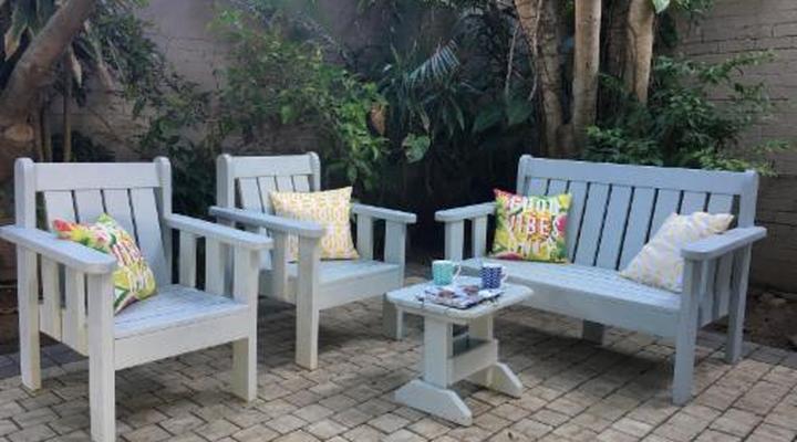 Bare Feet Retreat B&B