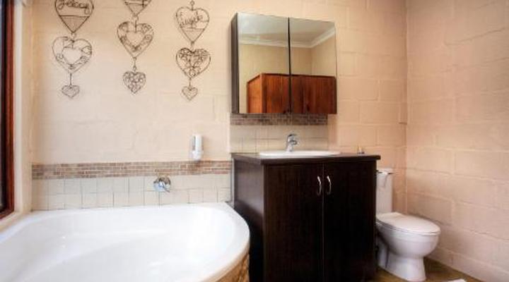 Baviaanskloof Guest Cottages