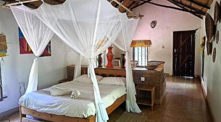 Barefoot Lodge and Safaris - Malawi