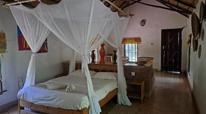 Barefoot Lodge and Safaris - Malawi