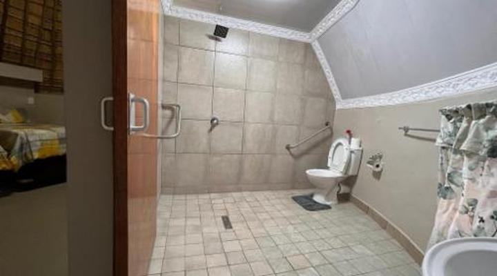 Kwakunje Village Bed & Breakfast