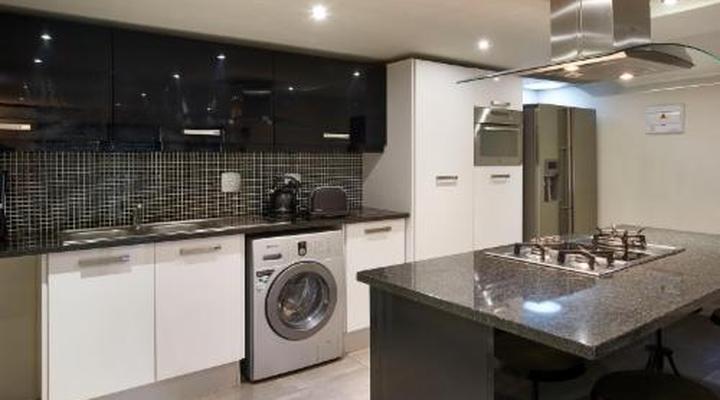 Dynasty Forest Sandown Serviced Apartments