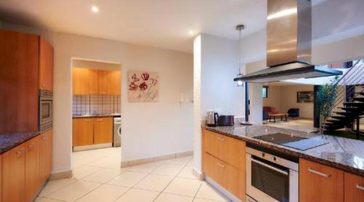 Dynasty Forest Sandown Serviced Apartments