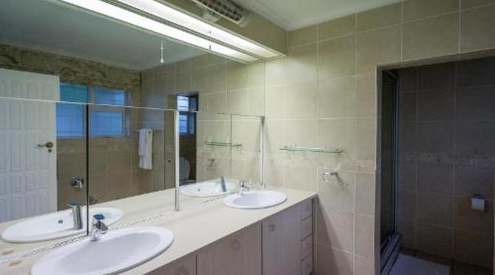 Dynasty Forest Sandown Serviced Apartments