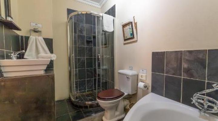 Khayamanzi Guesthouse