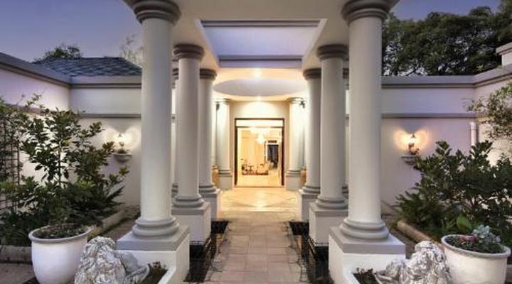 Yoni Titi Properties