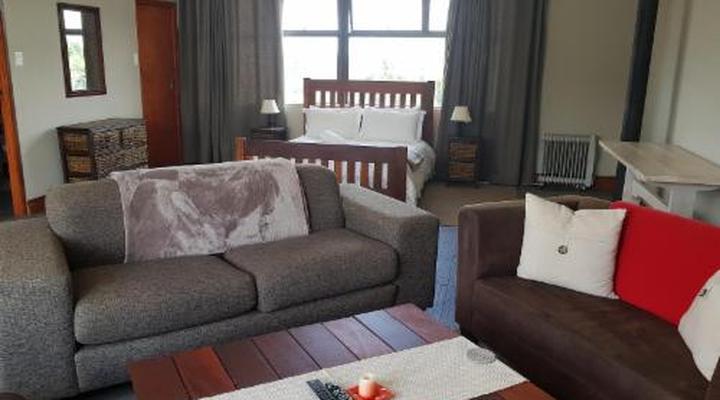 Stay@67 Apartments - Dullstroom