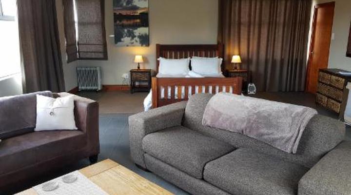 Stay@67 Apartments - Dullstroom