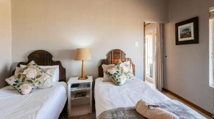 Dennehof Farm Guesthouse