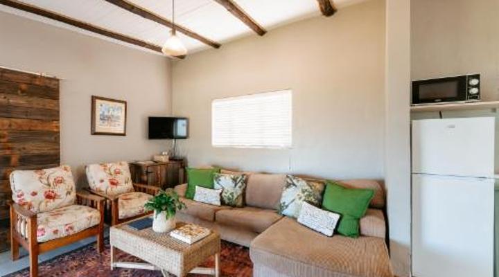 Dennehof Farm Guesthouse