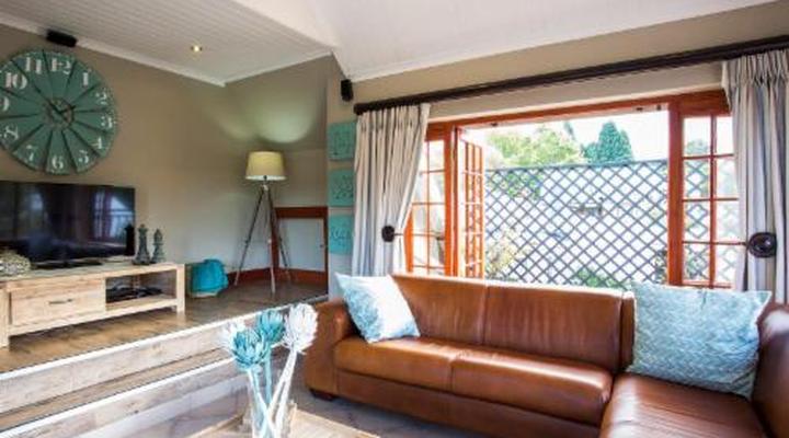 The Browns' Luxury Guest Suites