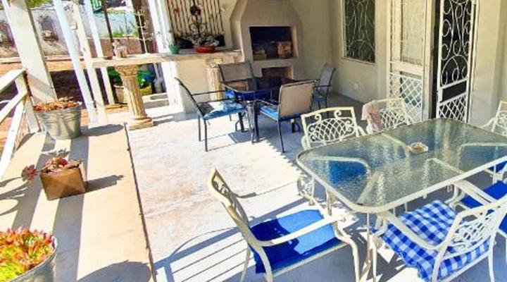 The Browns' Luxury Guest Suites