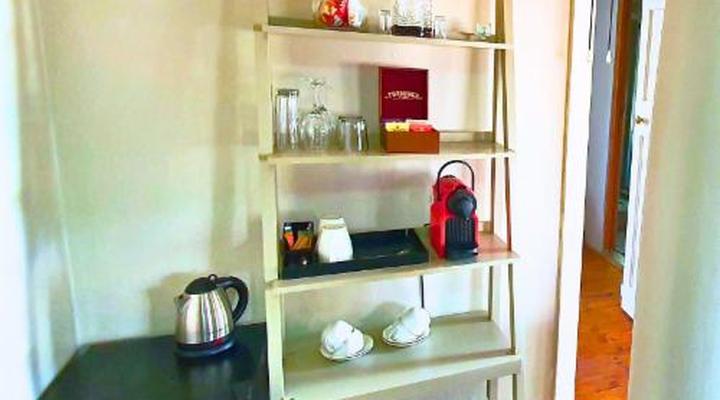 The Browns' Luxury Guest Suites