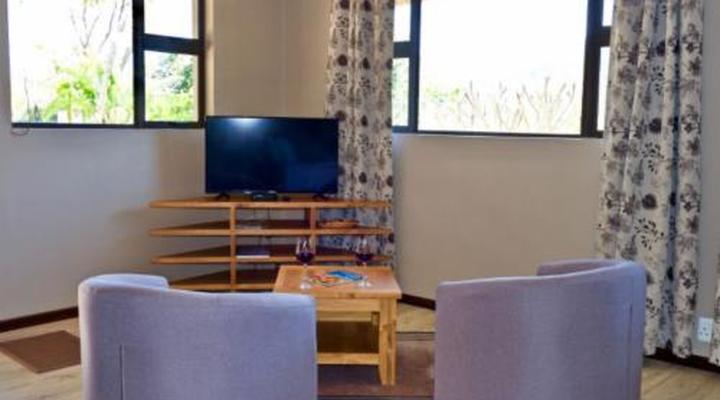 Normarie's Guesthouse Wilderness 2 Rack