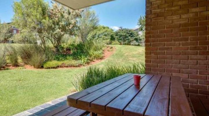 JoziStay @ Jackal Creek Apartments 