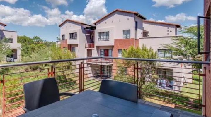 JoziStay @ Jackal Creek Apartments 