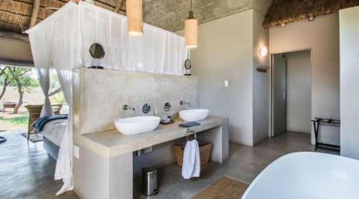 LookOutSafariLodge - “The Heartbeat of Africa”